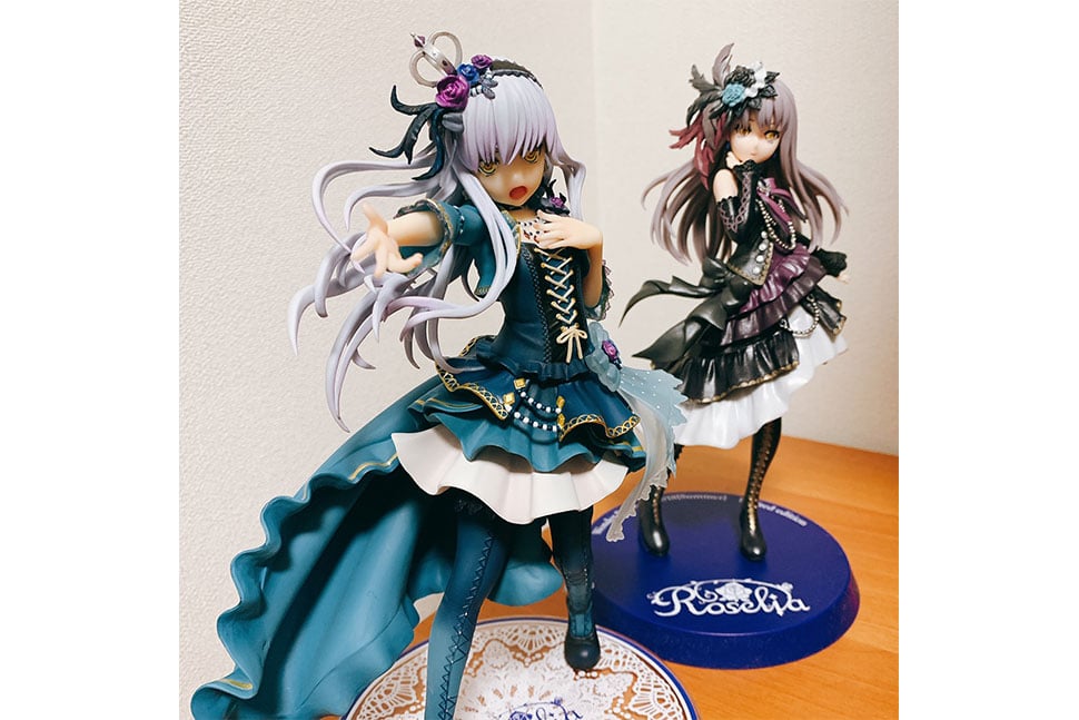 自身が演じる「Roselia(ロゼリア)」のフィギュアもお部屋に