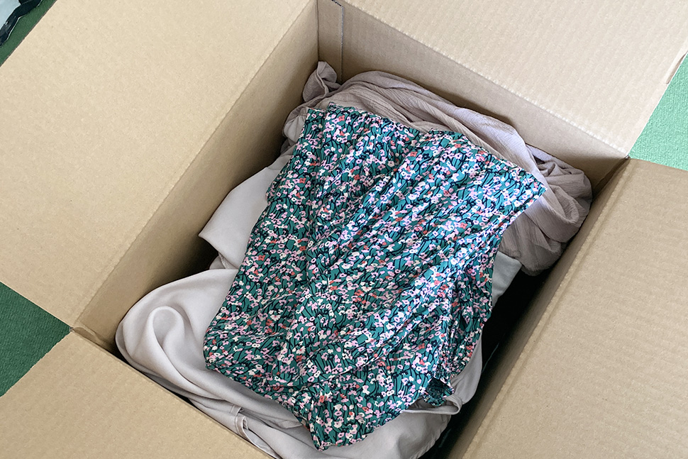 季節が変わって冬服と夏服を入れ替え