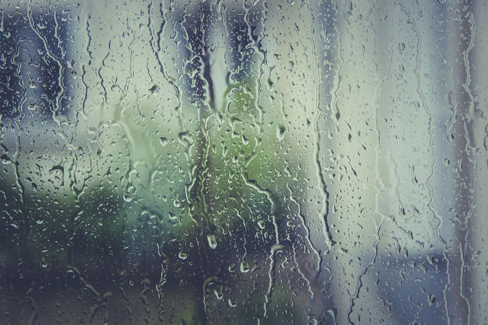 水分はしっかりこまめに拭き取って乾かす
